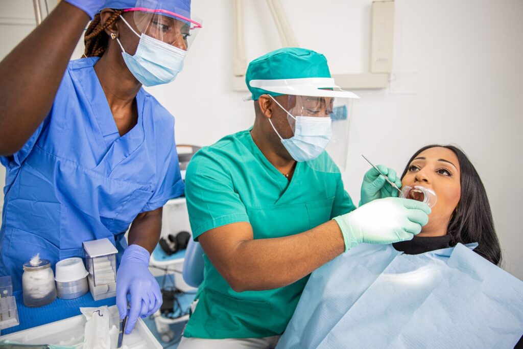 Top Attributes of Professional Dental Specialists UAE: Choosing Your Family’s Best Care